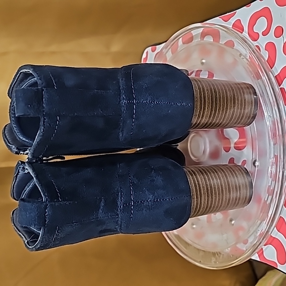 B Journee Collection Style New W/O Box Or Tags Wo… - image 4